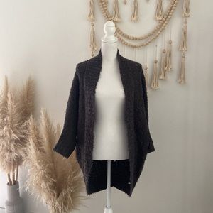 Mossimo boucle grey 3/4 sleeve cardigan sweater Flowy oversize style size small